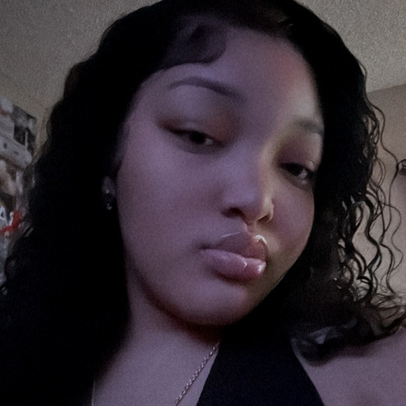 Meet your Posher, Zaza - Picture 1 of 1